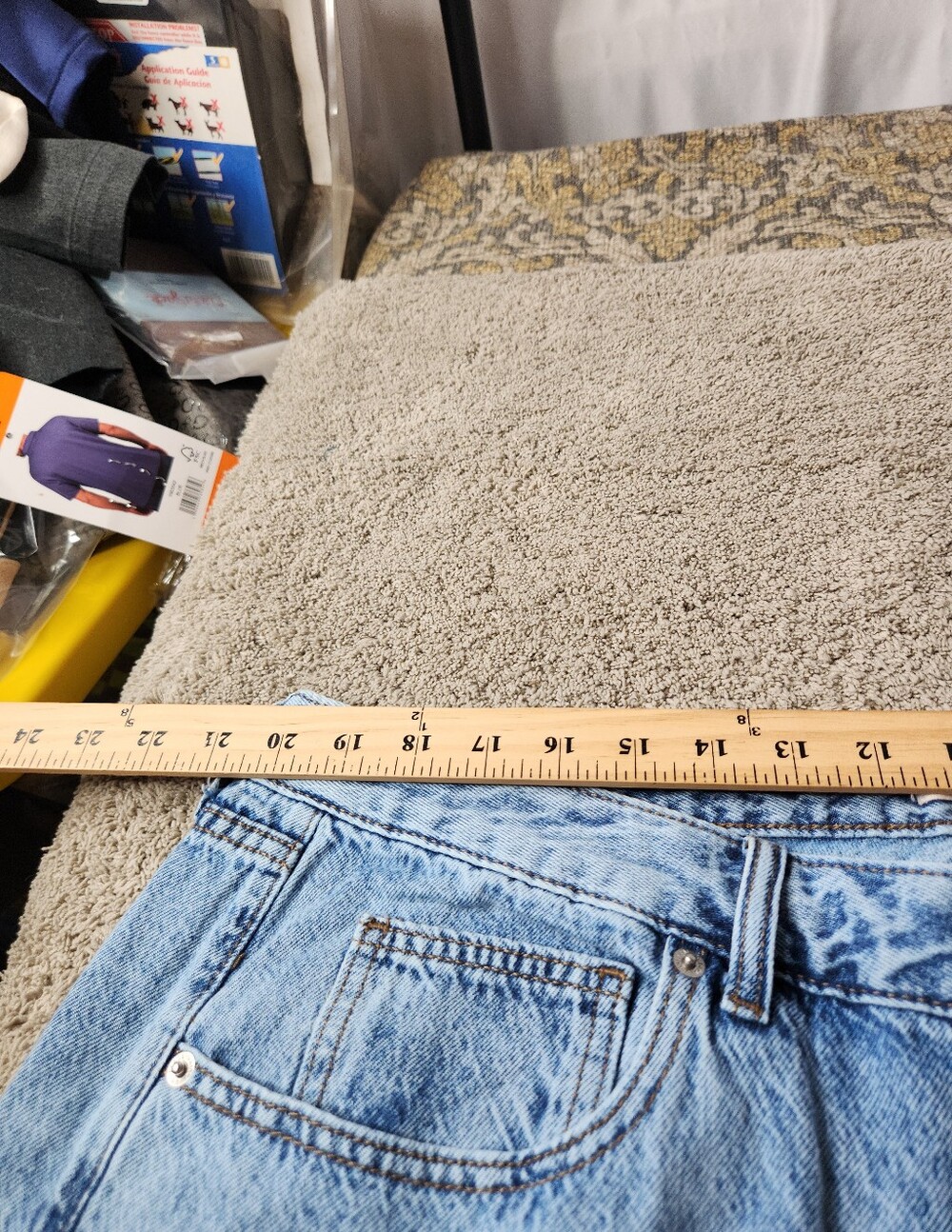 Women's Super Wide Leg Mid-Rise Jeans - Universal Thread - 18 - Picture 11 of 13